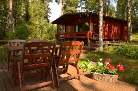 K&auml;pyl&auml;ss&auml; voi majoittua kuusi henke&auml;.